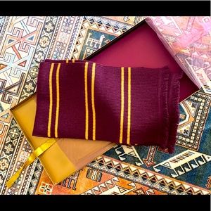 Gryffindor Scarf - Noble Collections